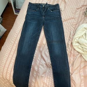American Eagle High Rise Jegging Size 6